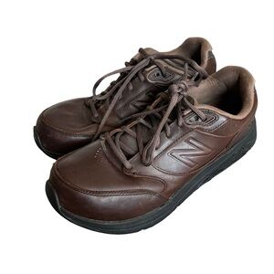 New balance 923 v3 leather lace up brown sneakers comfort shoe men 10 women 11.5